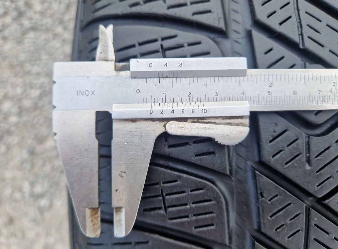Opona zimowa Pirelli Scorpion Winter 235/55r20 (105H)