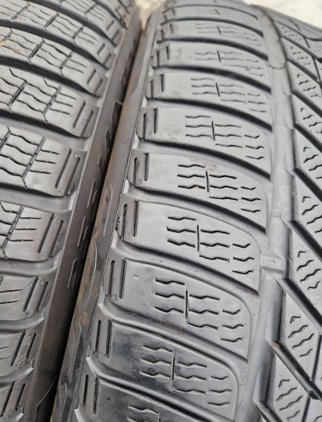 Opony zimowe Pirelli Sottozero Winter 255/40r20 (101V) XL/MO