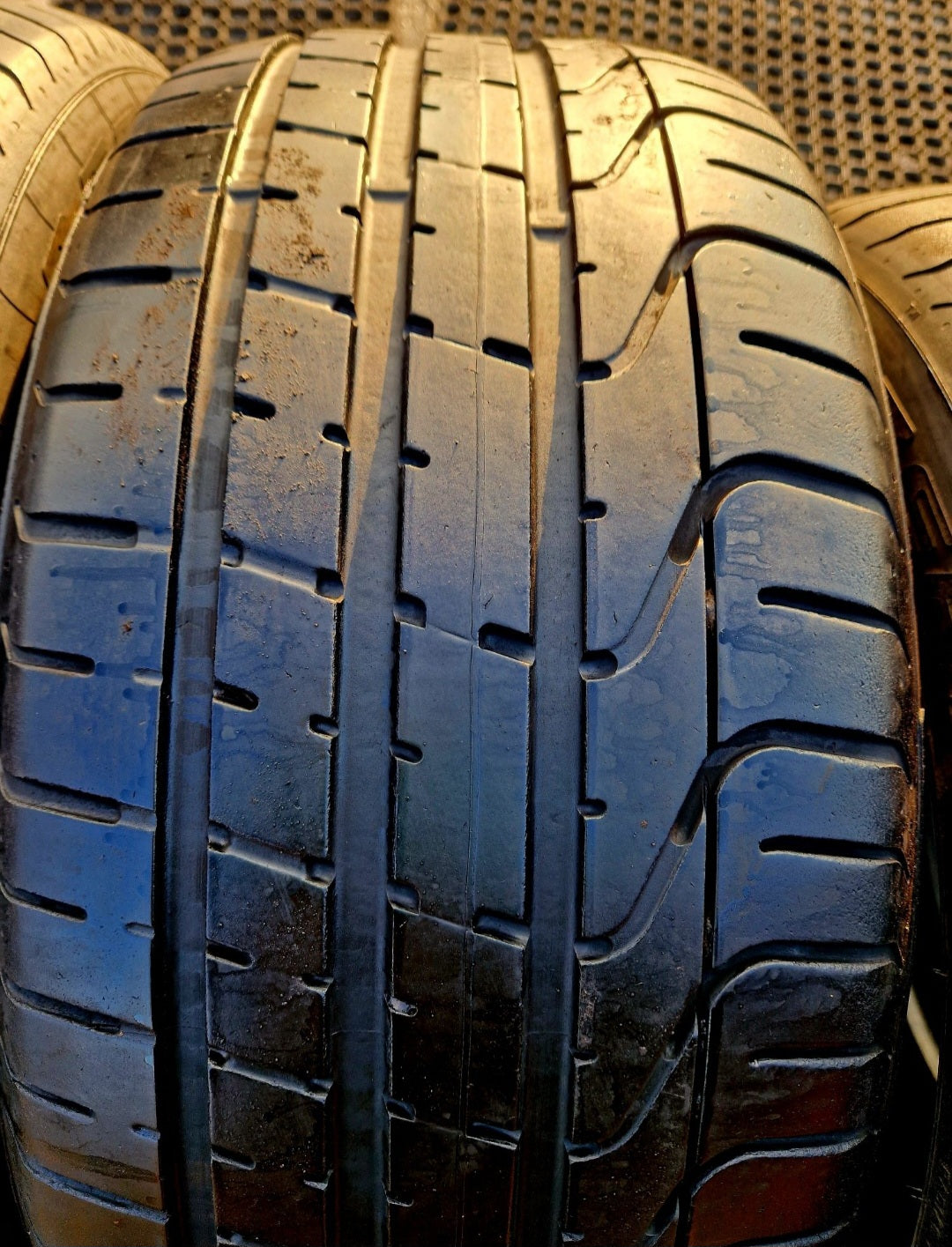 Opony letnie Pirelli P Zero 255/40r19 (100Y) XL/AO