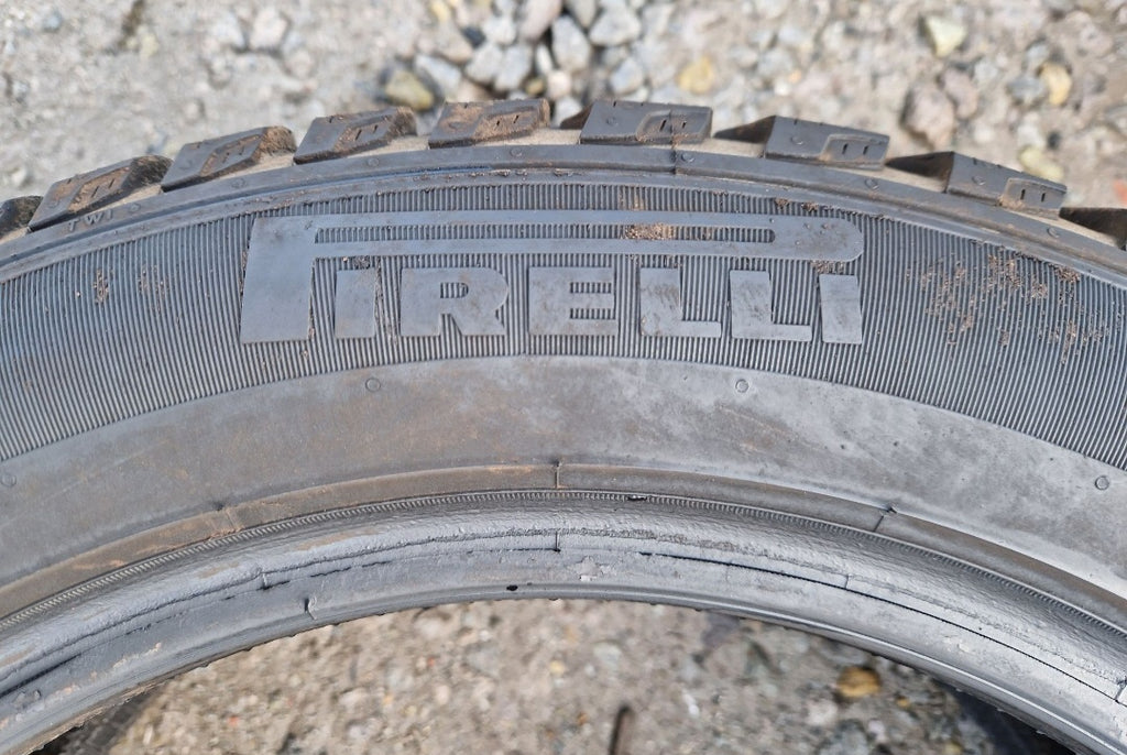 Opony zimowe Pirelli Cinturato Winter 185/55r15 (82T)