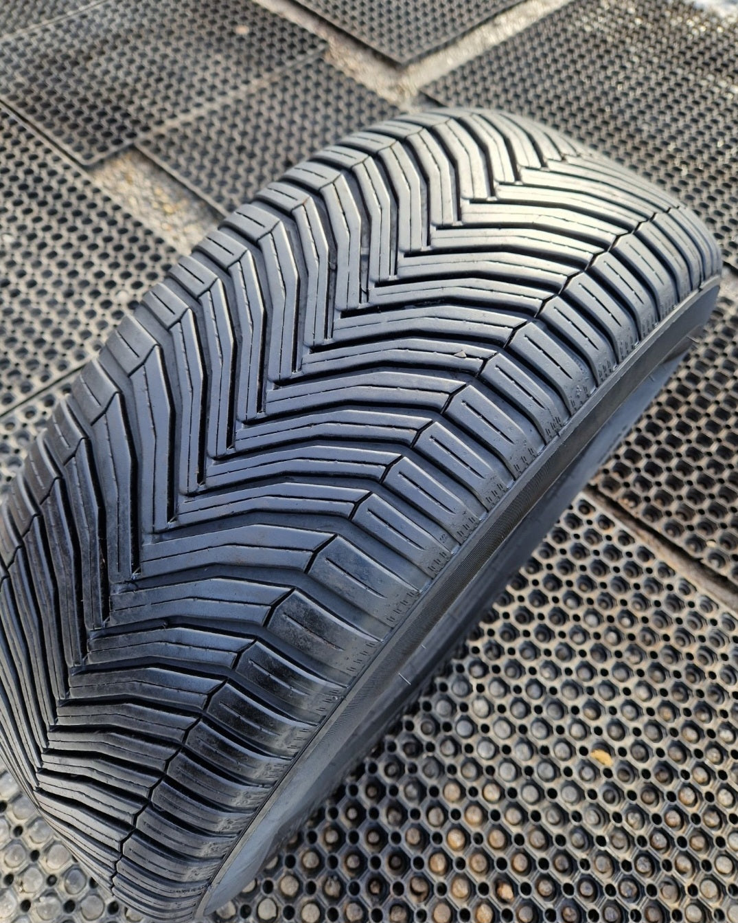 Opona zimowa Michelin CrossClimate 2 SUV 265/65r17 (112H)