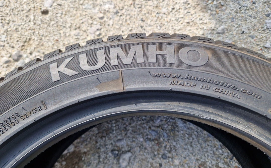 Opony zimowe Kumho WinterCraft WP51 215/45r16 (90V) XL