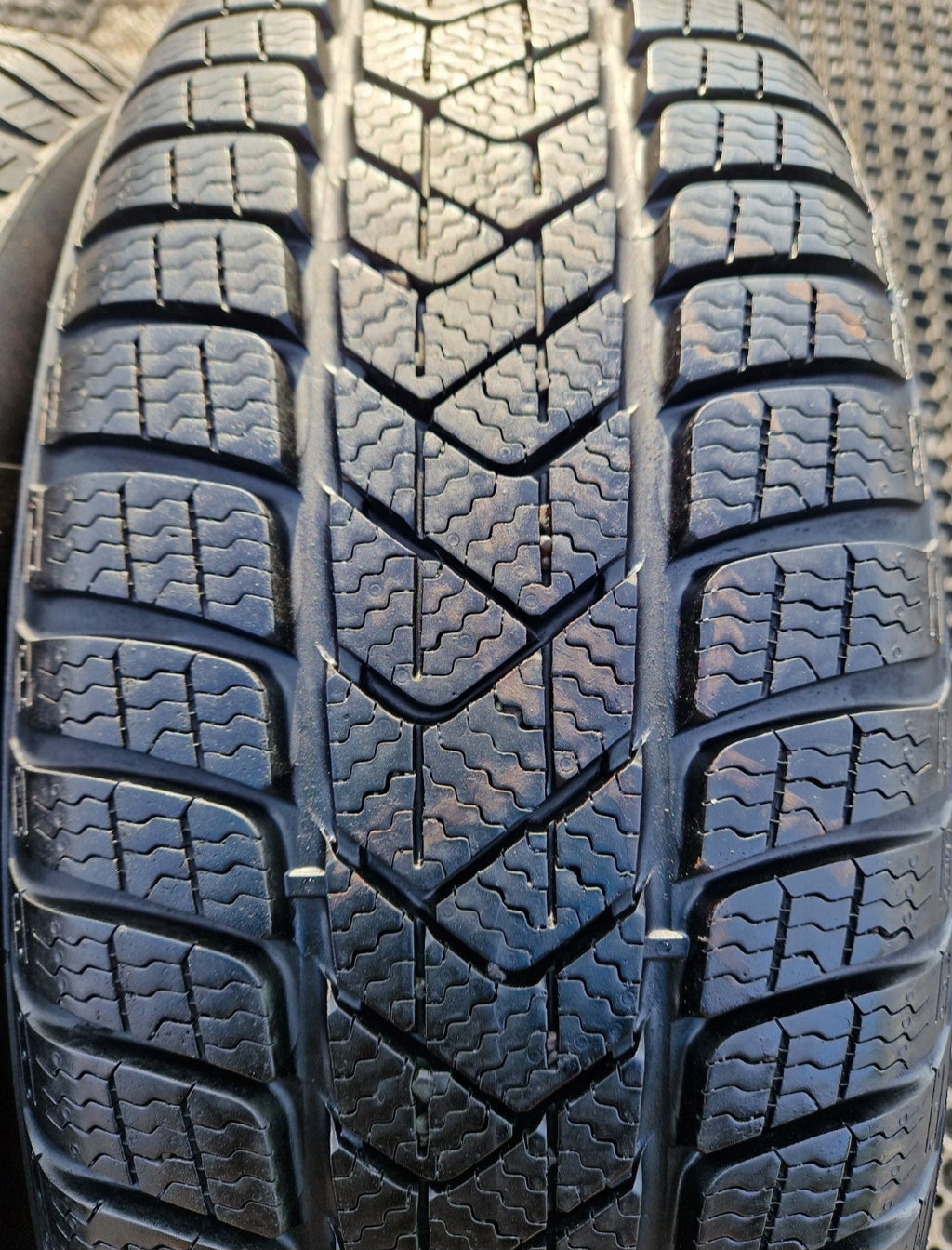Opony zimowe Pirelli Sottozero 3 Winter 215/65r16 (95H) MO
