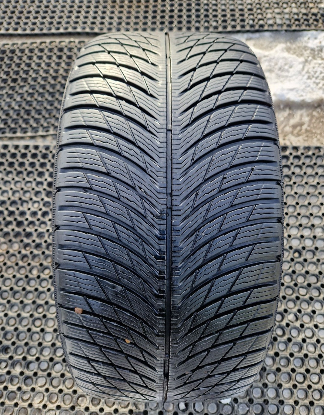 Opona zimowa Michelin Pilot Alpin 5  255/40r18 (99V) XL