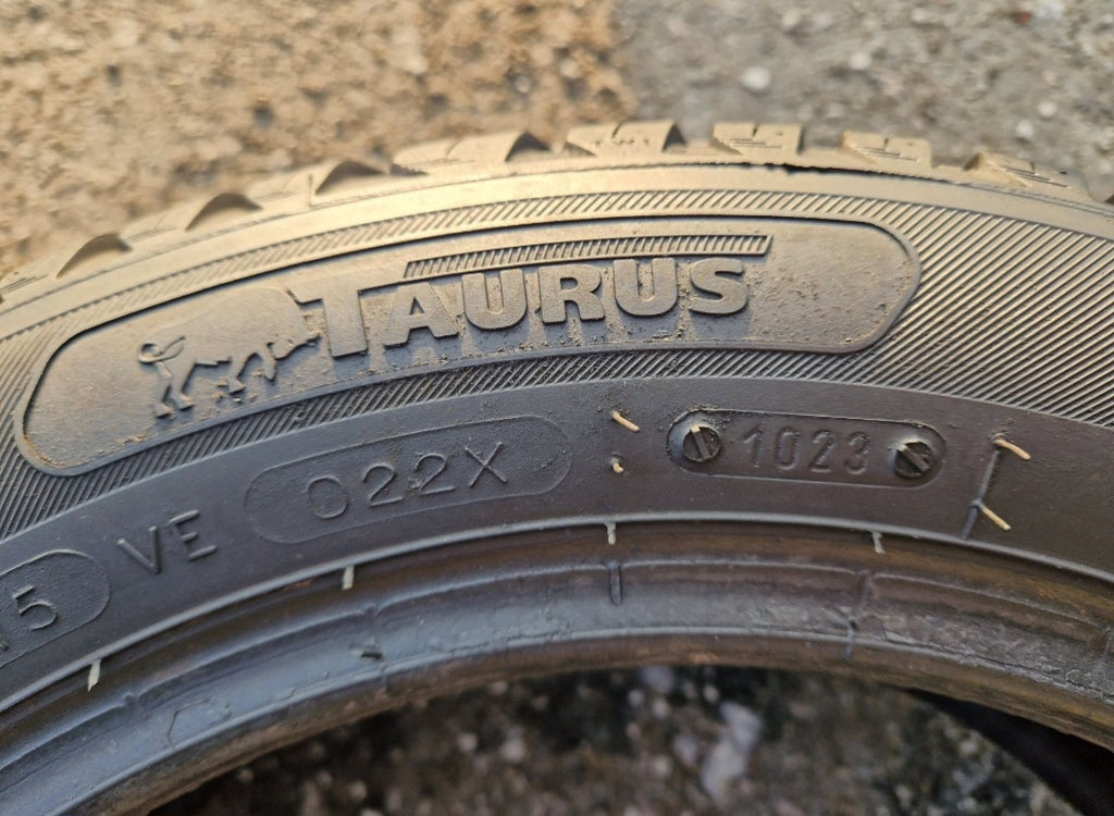 Opony wielosezonowe Taurus All season 155/6514 (75T)