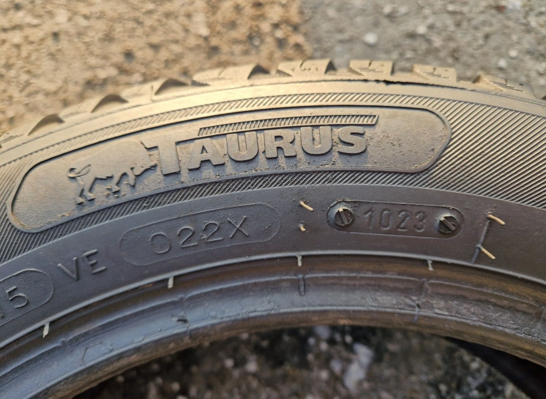 Opony wielosezonowe Taurus All season 155/6514 (75T)