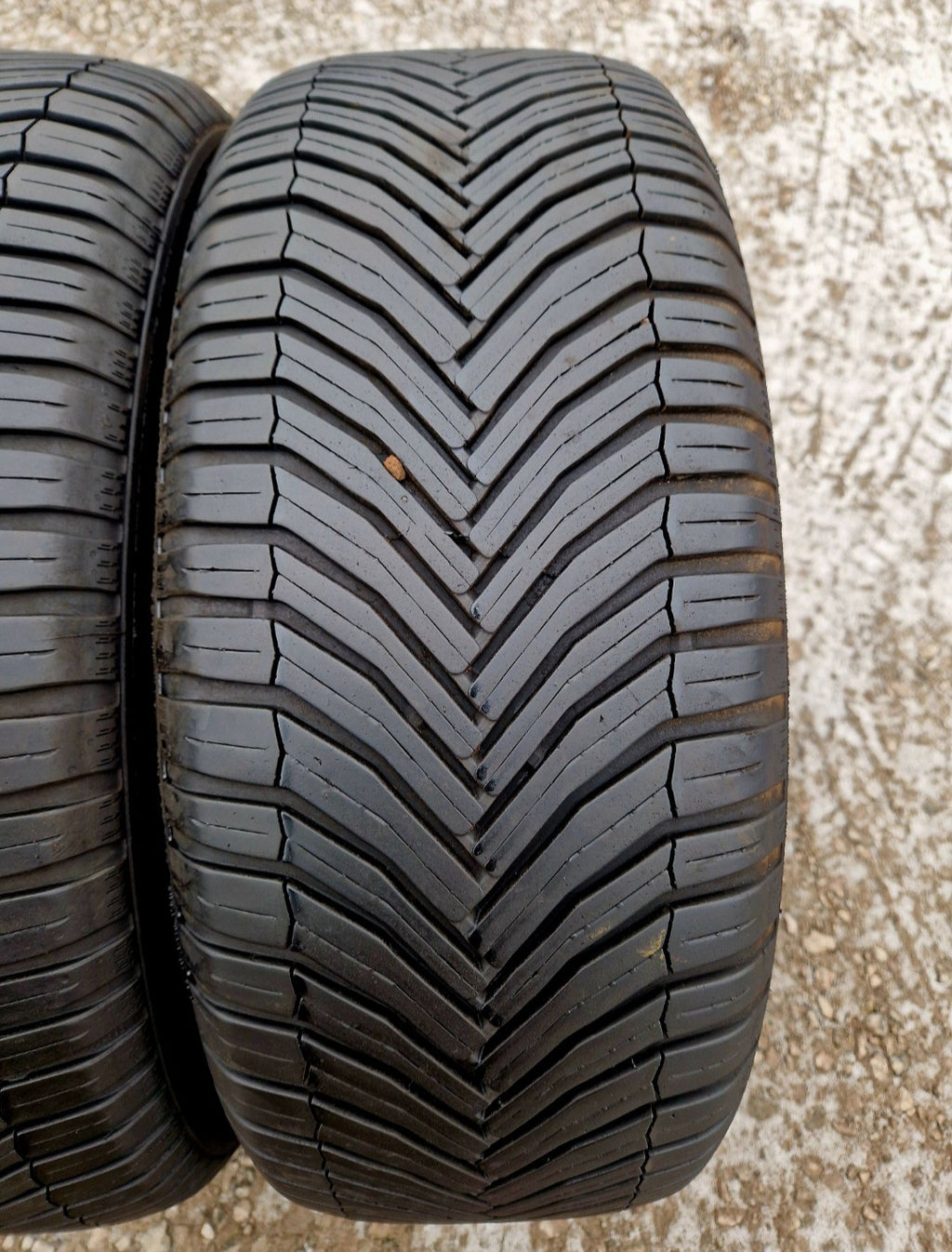 Opony zimowe Michelin CrossClimate SUV Performance 225/50r18 (99W)