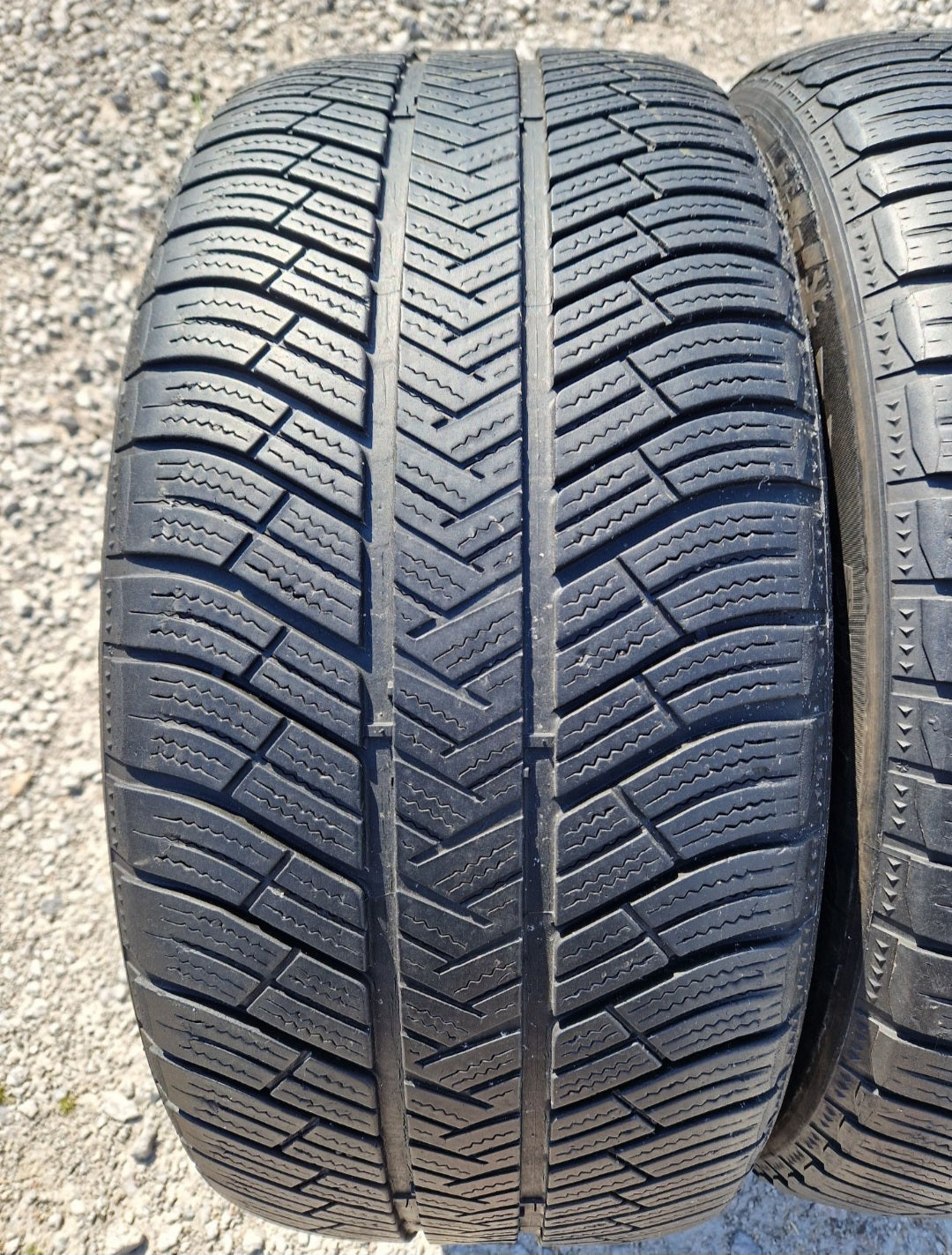 Opony zimowe Michelin Pilot Alpin PA4 255/45r19 (104V) MO