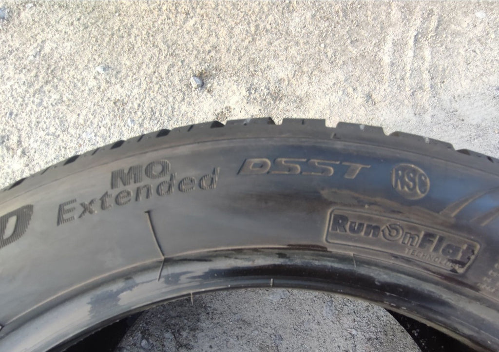 Opona zimowa Dunlop SP winter sport 4 D 225/50r17 (94H) Run Flat