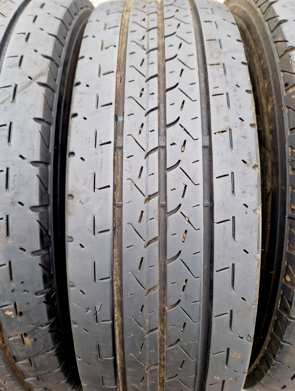 Opony letnie Bridgestone Duravis R660 195/75r16C