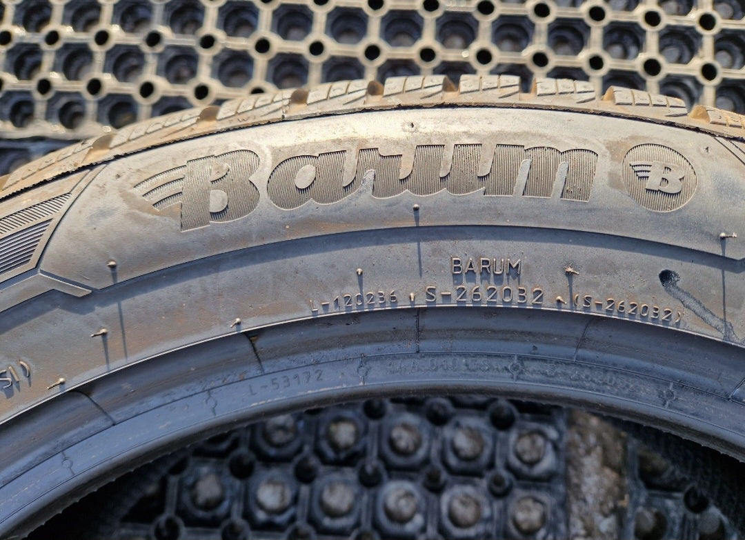 Opona zimowa Barum Polaris 5 205/55r17 (95V)XL