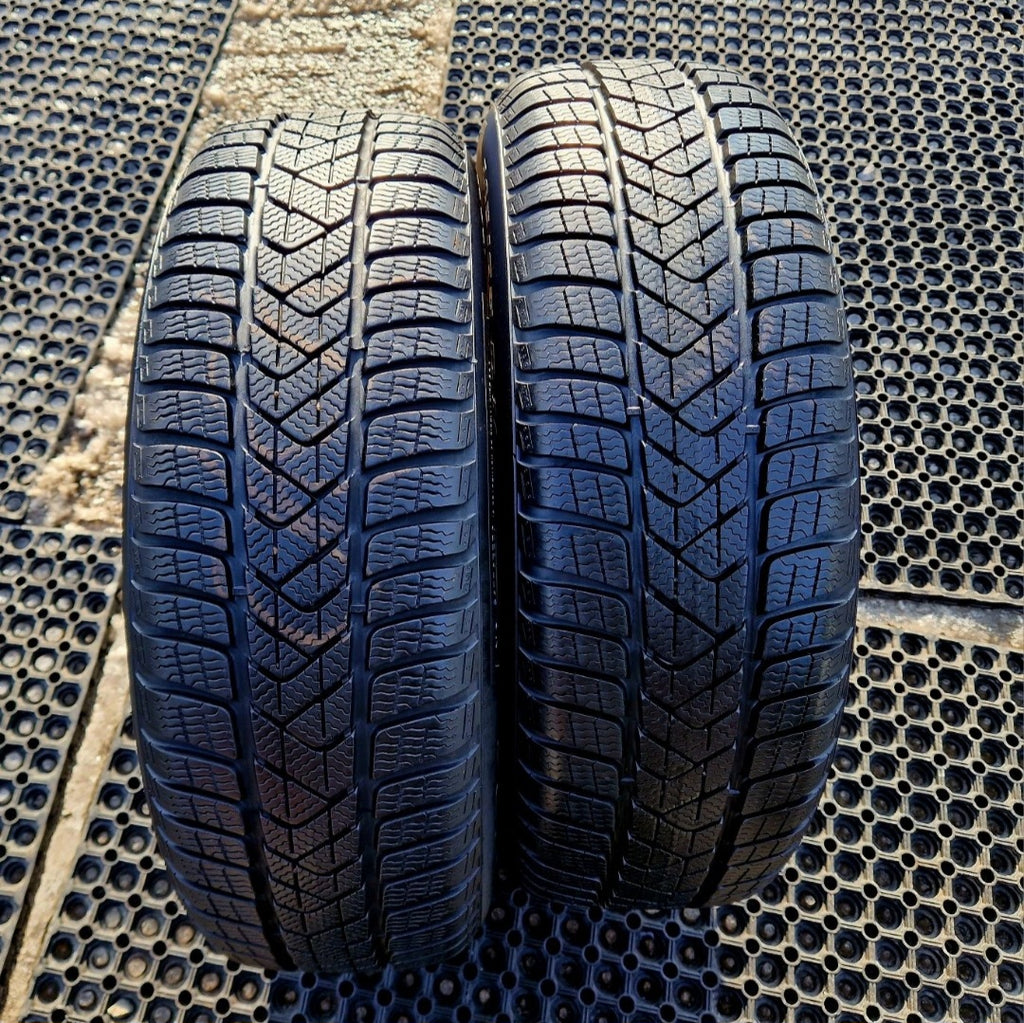 Opony zimowe Pirelli Sottozero 3 Winter 215/65r16 (95H) MO