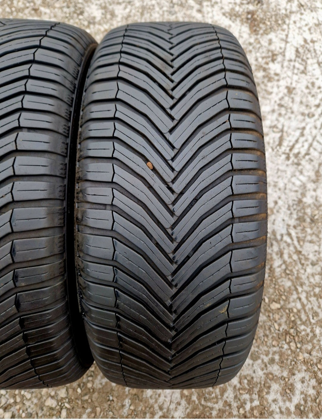 Opony zimowe Michelin CrossClimate SUV Performance 225/50r18 (99W)