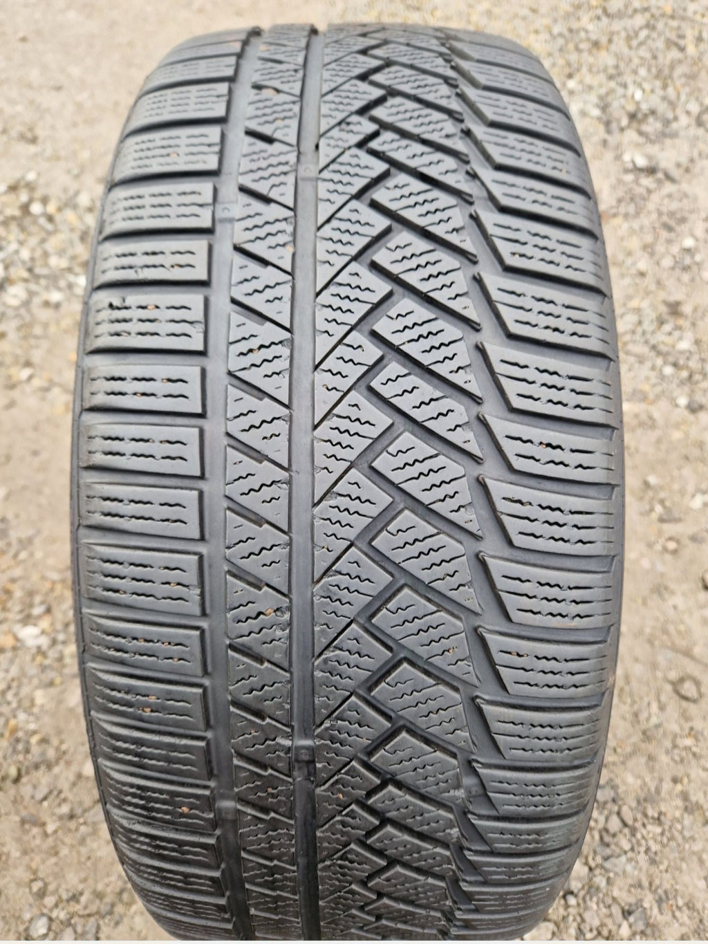 Opona zimowa Continental WinterContact TS850P  235/45r18 (98V) XL