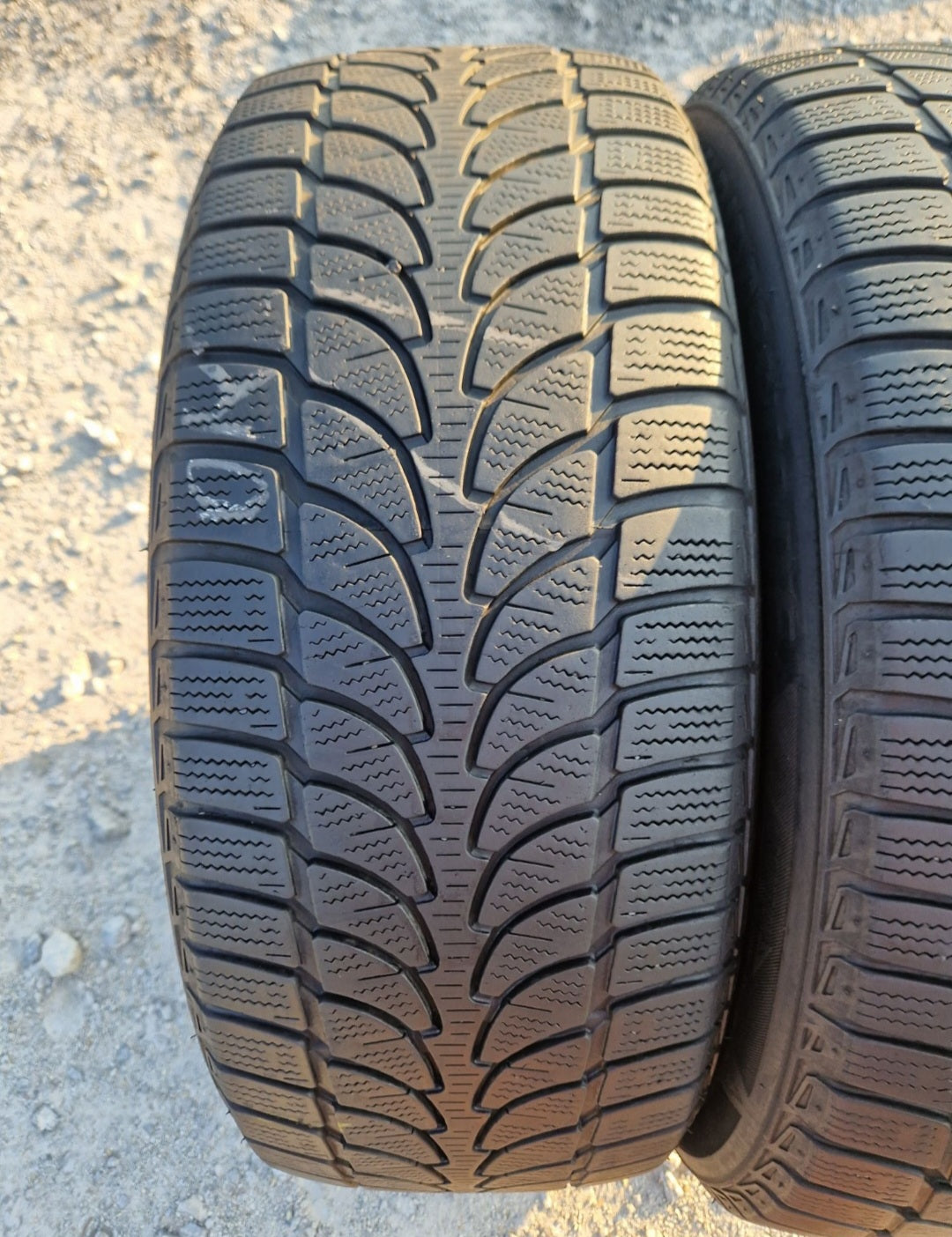 Opony zimowe Bridgestone Blizzak LM-80 Evo 235/55r19 (105V)