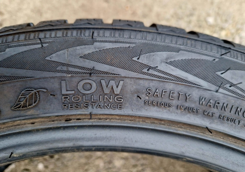 Opony zimowe Nokian WRd4  225/45r17 (94V) XL