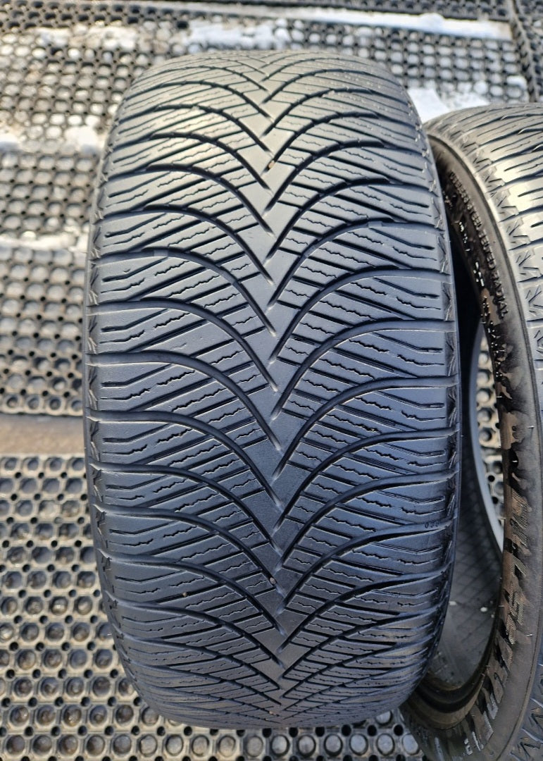 Opony wielosezonowe Goodride All seazon Elite Z-401  225/40r19 (93W)XL