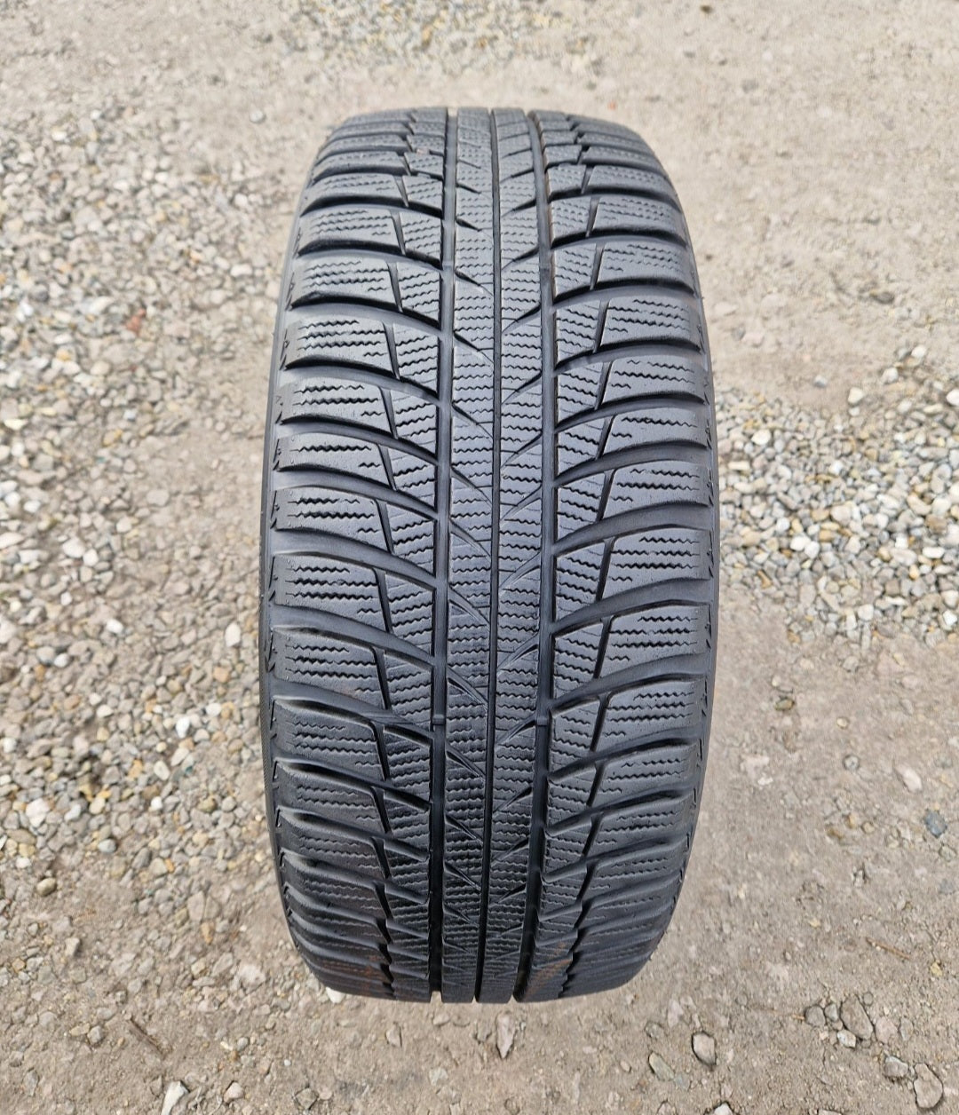 Opona zimowa Bridgestone Blizzak LM 001 225/45r17(91H)