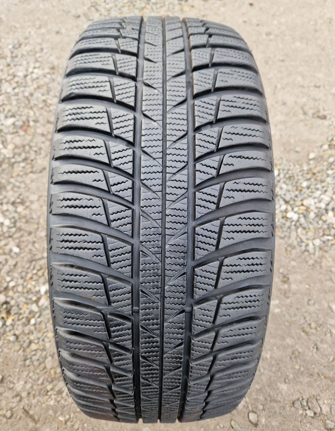 Opona zimowa Bridgestone Blizzak LM 001 225/45r17(91H)
